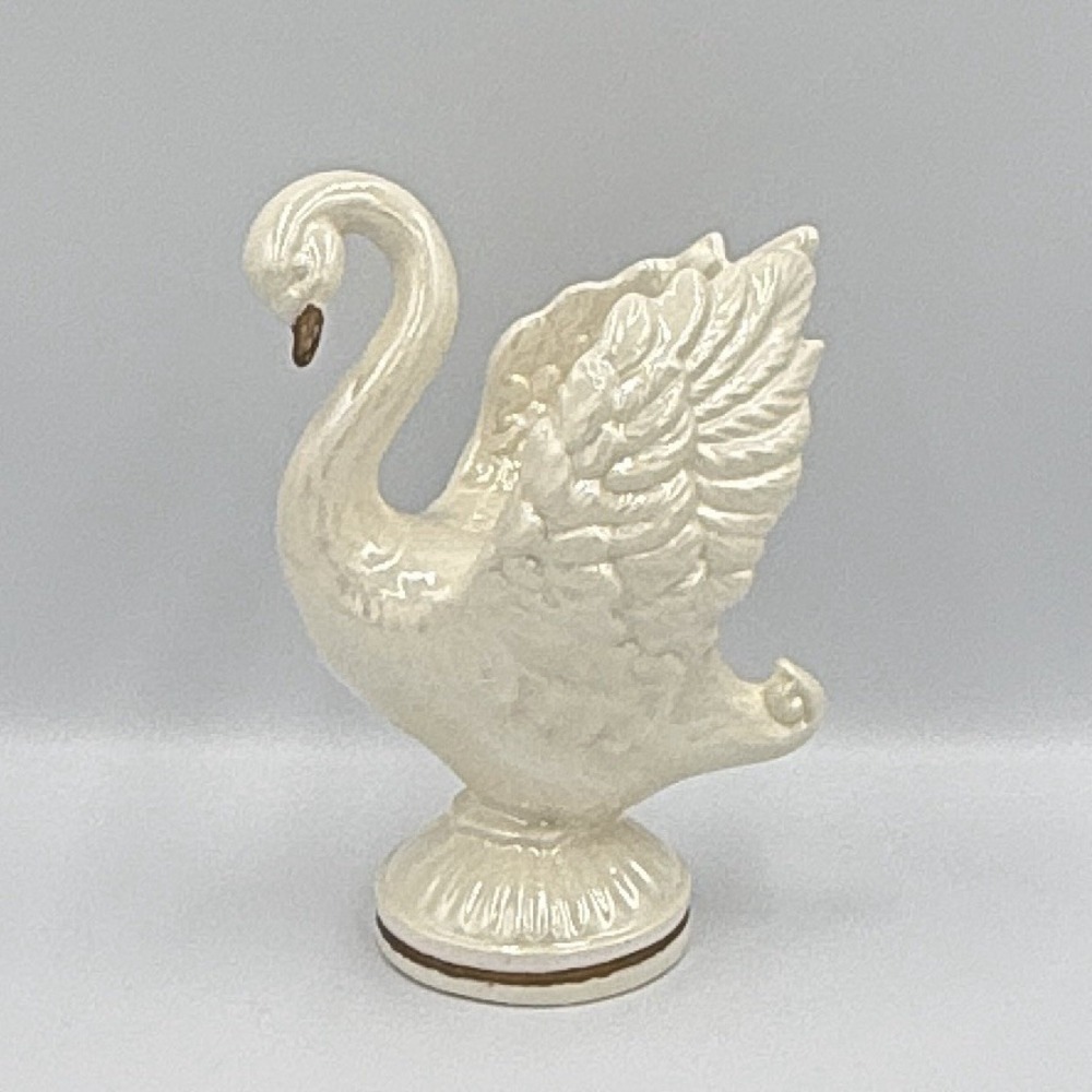 Ceramic Swan Planter Vase Iridescent Cream Pearl Glaze Bird Figurine 7.5"